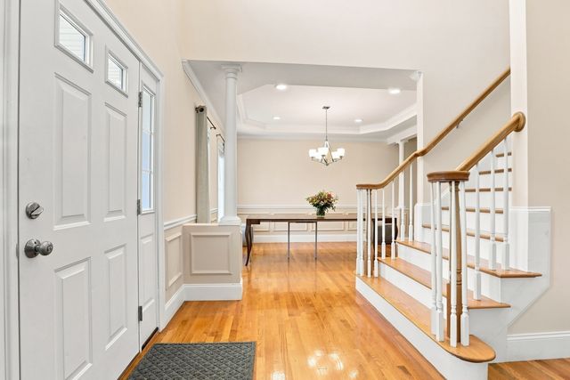 9 Forbes Rd, Hudson, MA 01749