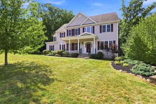 9 Forbes Rd, Hudson, MA 01749