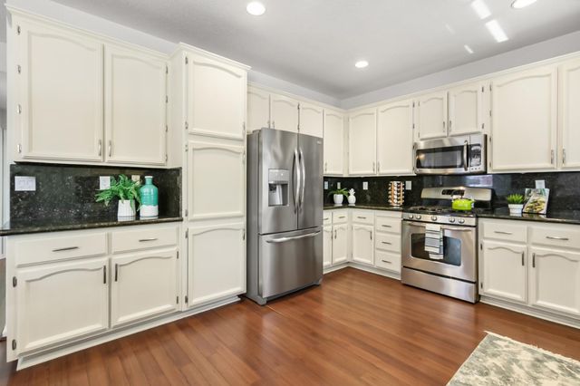 1405 Byrne Ct, Folsom, CA 95630