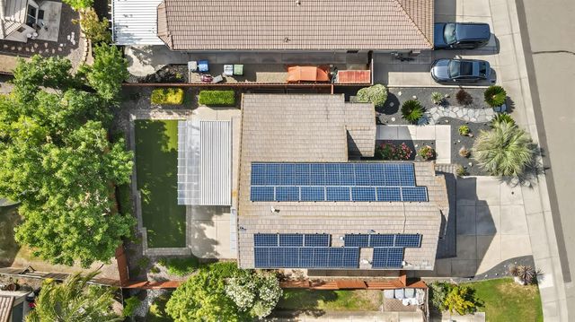 1405 Byrne Ct, Folsom, CA 95630