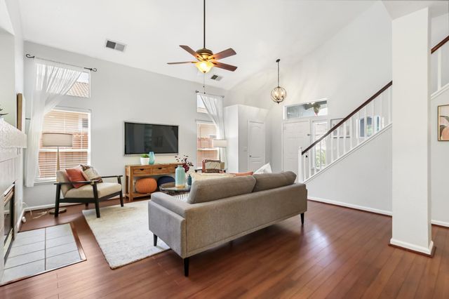 1405 Byrne Ct, Folsom, CA 95630