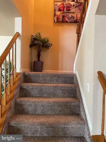 15 COLEBROOK CT, Princeton, NJ 08540