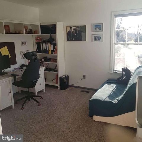 15 COLEBROOK CT, Princeton, NJ 08540