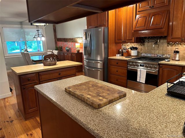 291 Comfort Trail, Montgomery, NY 12549