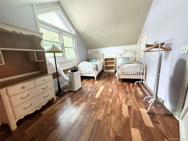 291 Comfort Trail, Montgomery, NY 12549
