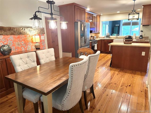 291 Comfort Trail, Montgomery, NY 12549