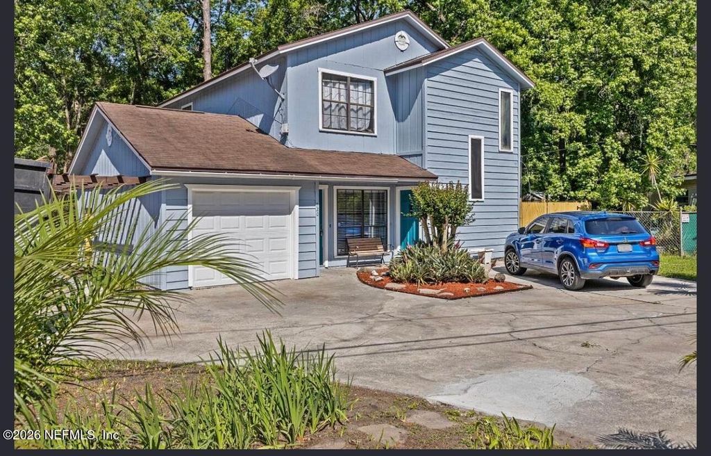 726 PLAINFIELD Avenue, Orange Park, FL 32073