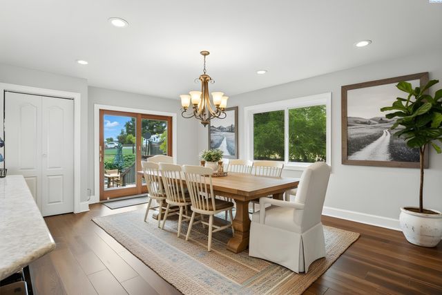 371 Hill Rd, Walla Walla, WA 99362