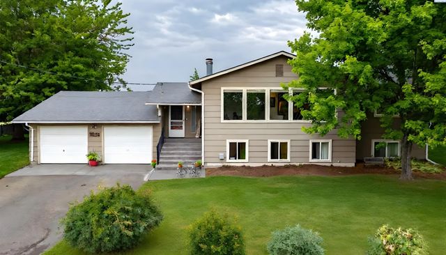 371 Hill Rd, Walla Walla, WA 99362