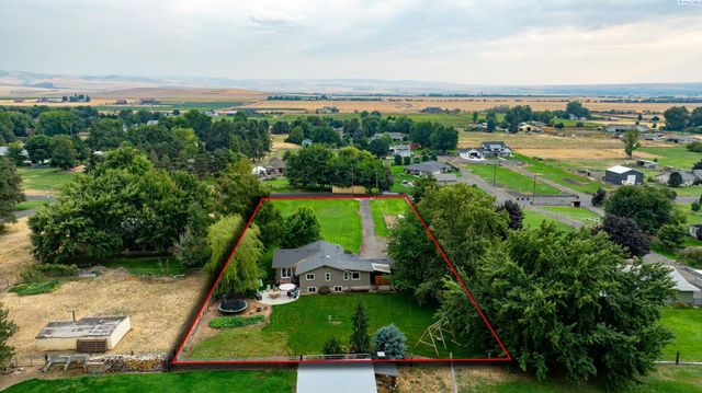 371 Hill Rd, Walla Walla, WA 99362