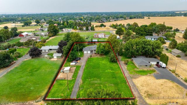 371 Hill Rd, Walla Walla, WA 99362