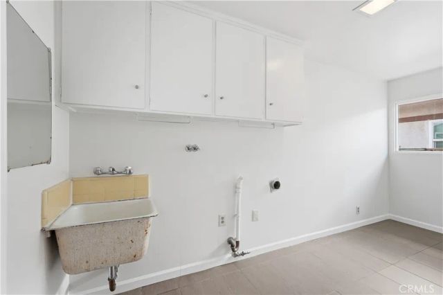 15810 S Ainsworth Street, Gardena, CA 90247
