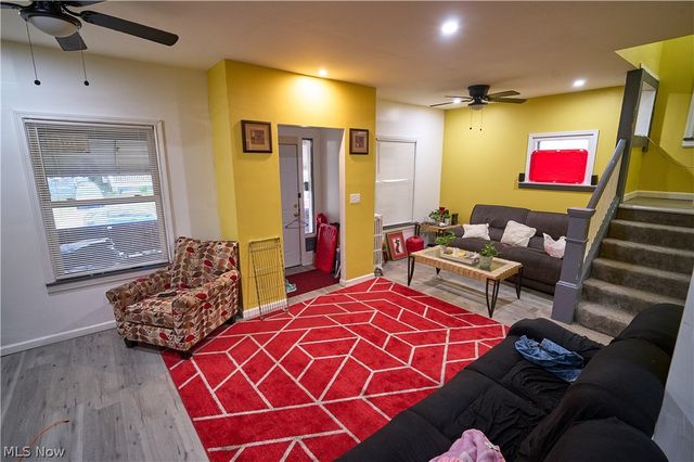 1198 Rozelle Avenue, East Cleveland, OH 44112