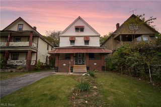 1198 Rozelle Avenue, East Cleveland, OH 44112