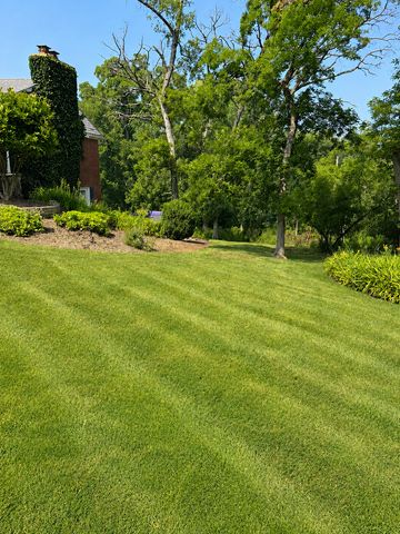 264 Biltmore Drive, North Barrington, IL 60010