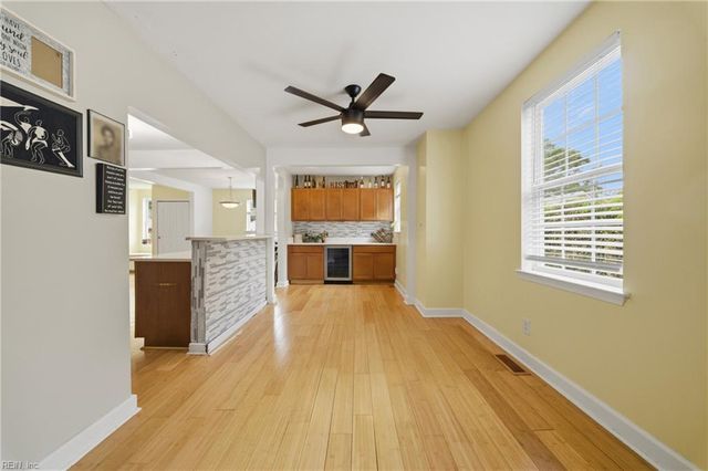 821 Alma DR, Norfolk, VA 23518