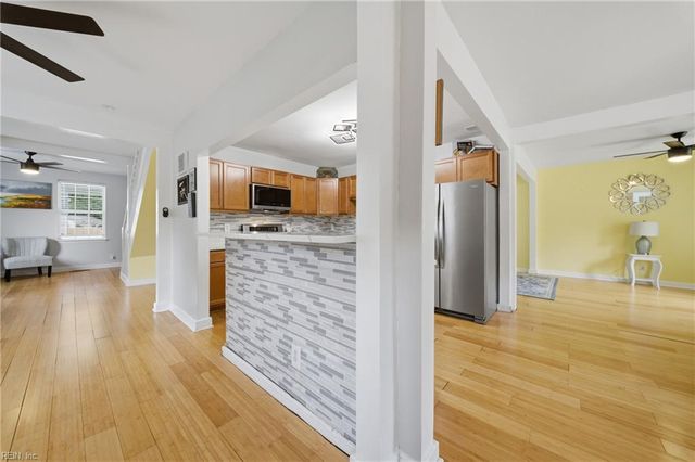 821 Alma DR, Norfolk, VA 23518