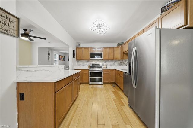 821 Alma DR, Norfolk, VA 23518