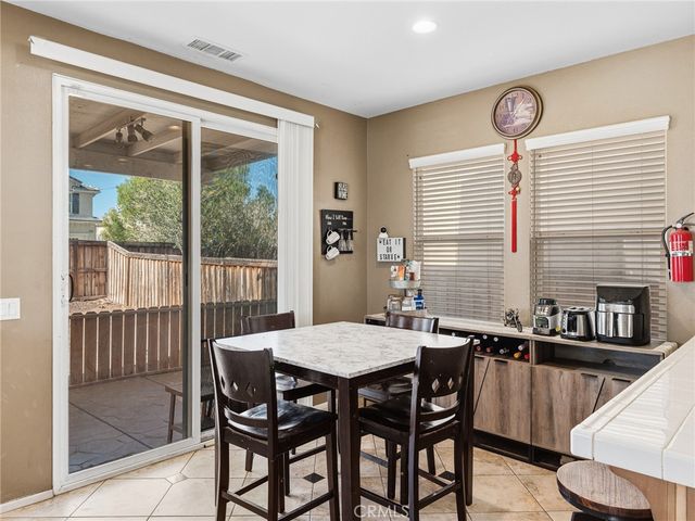 15126 Bluffside Lane, Victorville, CA 92394