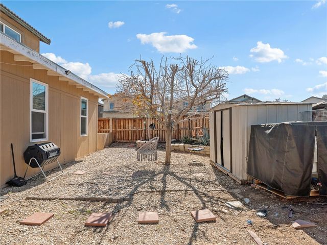 15126 Bluffside Lane, Victorville, CA 92394