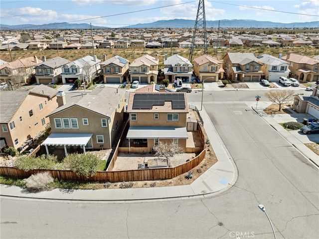15126 Bluffside Lane, Victorville, CA 92394