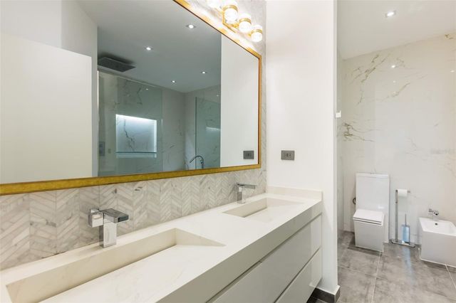120 CARLOS E. CHARDÓN AVENUE 2402-S, San Juan, PR 00918