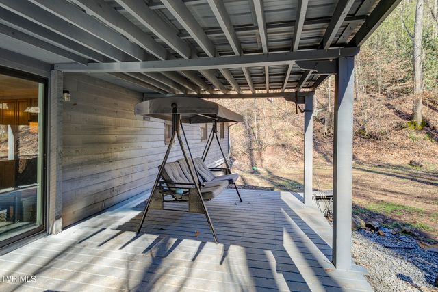 124 Ogle Road, Unicoi, TN 37692