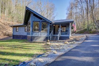 124 Ogle Road, Unicoi, TN 37692