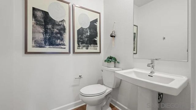 11058 Brookfield Court, Lakeside, CA 92040