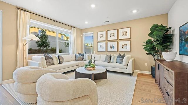 11058 Brookfield Court, Lakeside, CA 92040