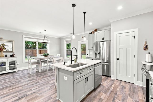 102 Turkey Trot Road, Williamston, SC 29697
