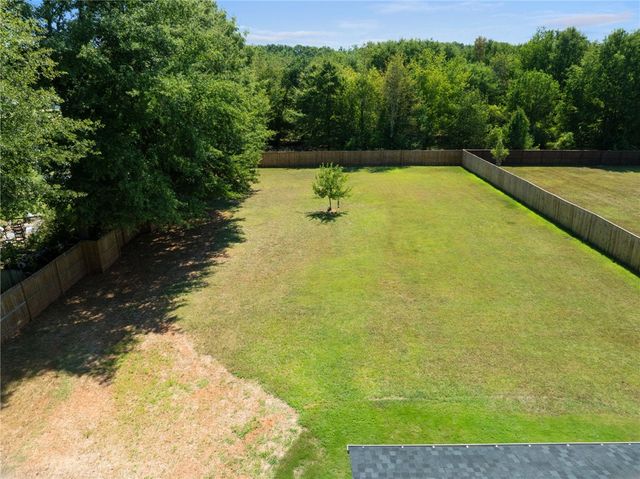 102 Turkey Trot Road, Williamston, SC 29697