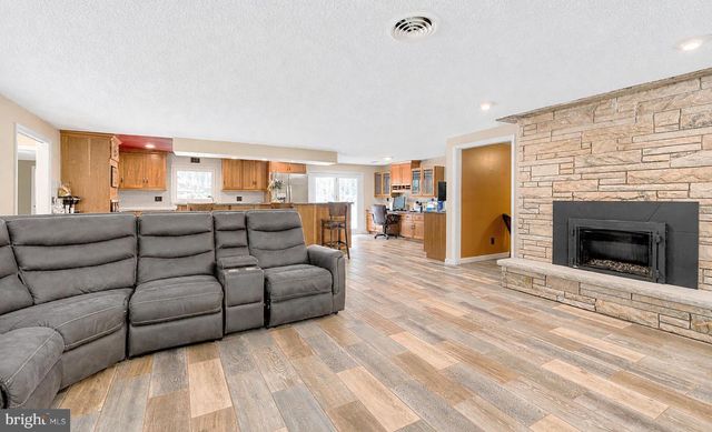 37 GOOSE LN, Pennsville, NJ 08070