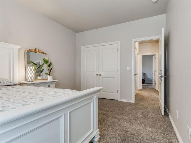 10621 Little Sallisaw Creek Drive, Yukon, OK 73099