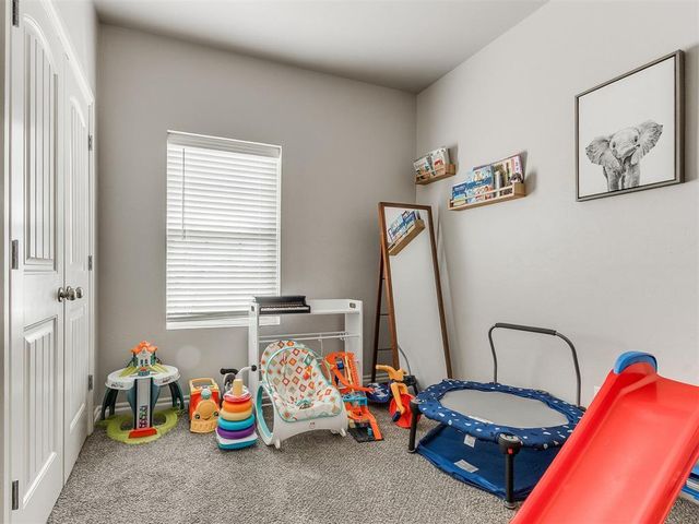 10621 Little Sallisaw Creek Drive, Yukon, OK 73099