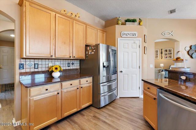 1858 SENTRY OAK Court, Fleming Island, FL 32003