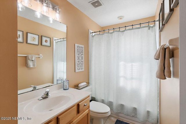 1858 SENTRY OAK Court, Fleming Island, FL 32003