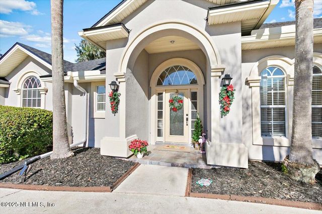 1858 SENTRY OAK Court, Fleming Island, FL 32003