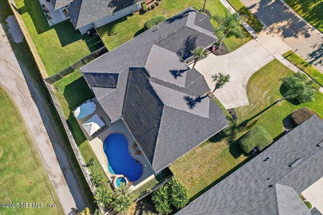 1858 SENTRY OAK Court, Fleming Island, FL 32003