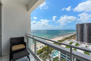 6801 Collins Ave PH10, Miami Beach, FL 33141