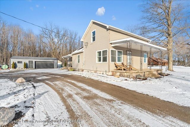 2689 Narrow Lake Road, Charlotte, MI 48813