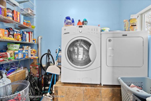 2689 Narrow Lake Road, Charlotte, MI 48813