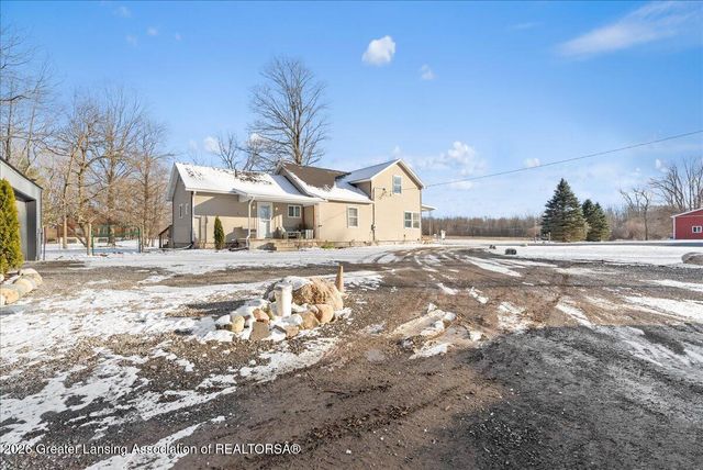2689 Narrow Lake Road, Charlotte, MI 48813