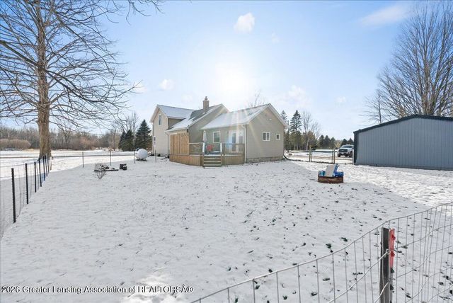 2689 Narrow Lake Road, Charlotte, MI 48813