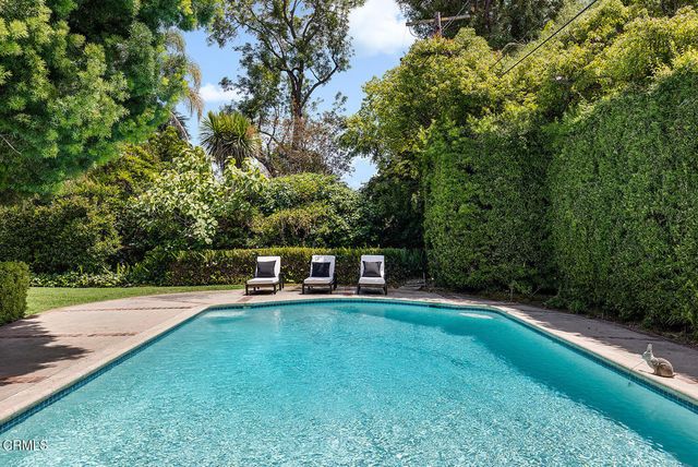1455 Chelsea Road, San Marino, CA 91108
