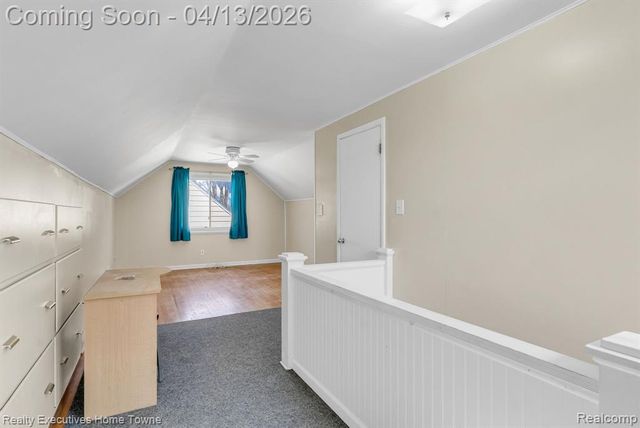 29940 John J Street, Roseville, MI 48066