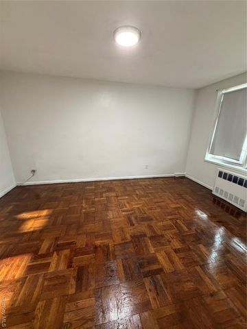 126 Church Street 1E, New Rochelle, NY 10805