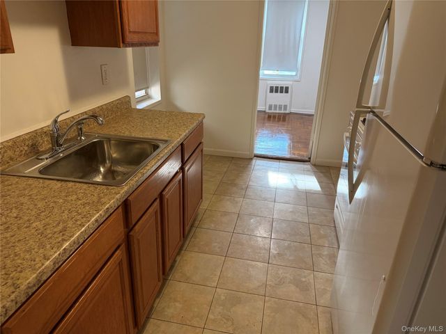 126 Church Street 1E, New Rochelle, NY 10805