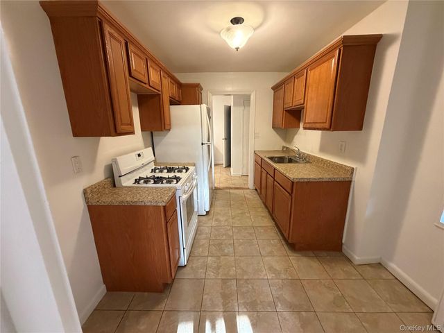 126 Church Street 1E, New Rochelle, NY 10805