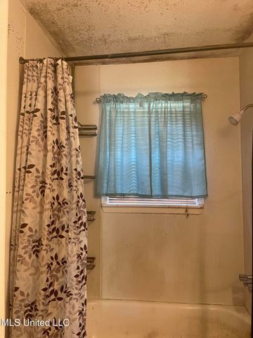 3853 Warner Avenue, Jackson, MS 39213